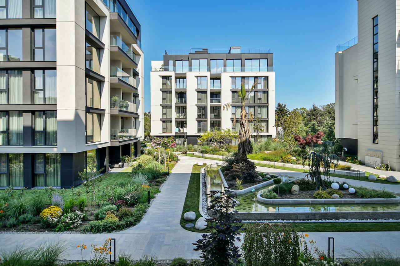 Sea Flats With Parking And Pool In Azur Residence Saints Constantine and Helena ภายนอก รูปภาพ