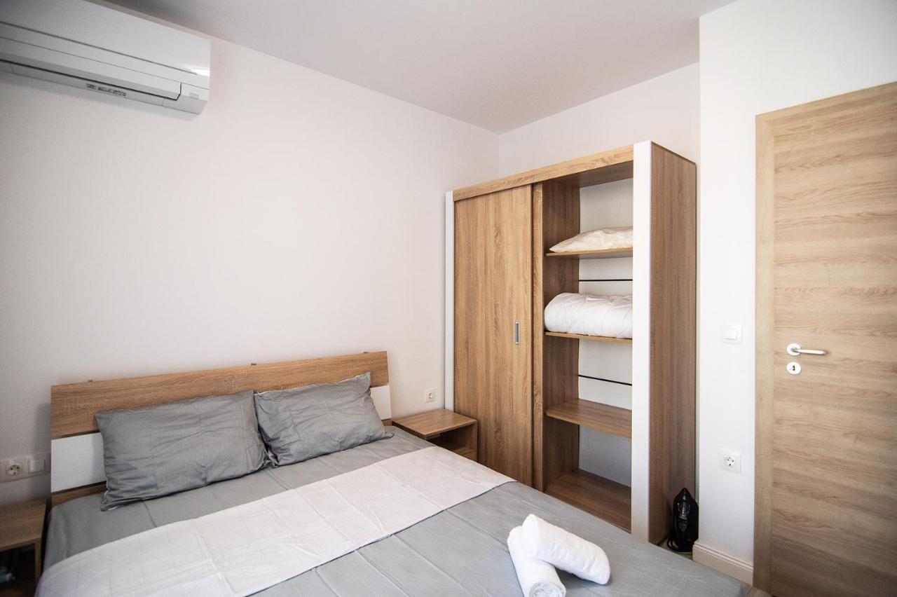 Sea Flats With Parking And Pool In Azur Residence Saints Constantine and Helena ภายนอก รูปภาพ