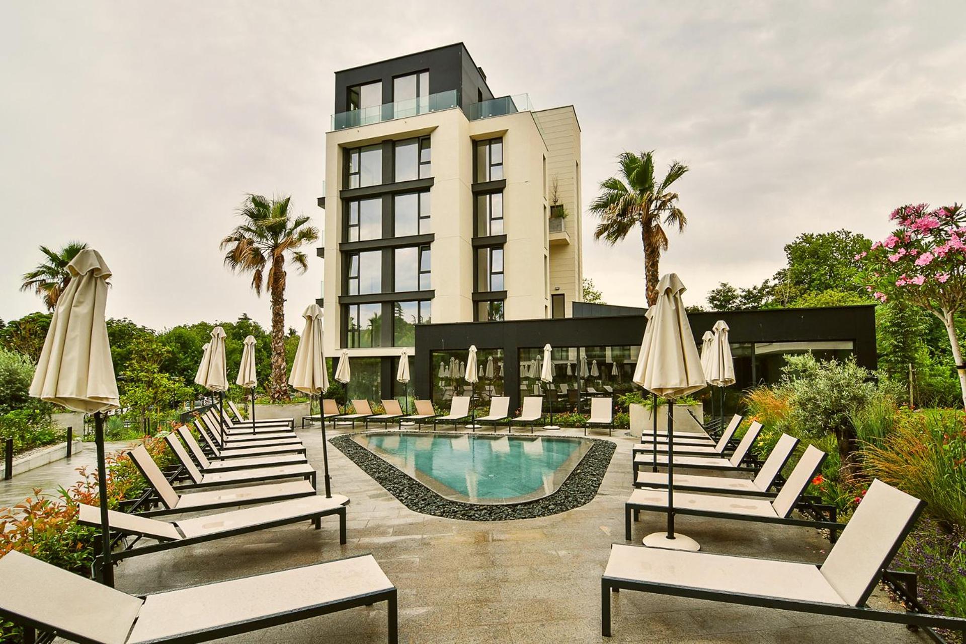Sea Flats With Parking And Pool In Azur Residence Saints Constantine and Helena ภายนอก รูปภาพ